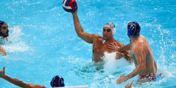 Eerste kwart: Griekenland en Italië spelen gelijk in Europees waterpolo kampioenschap