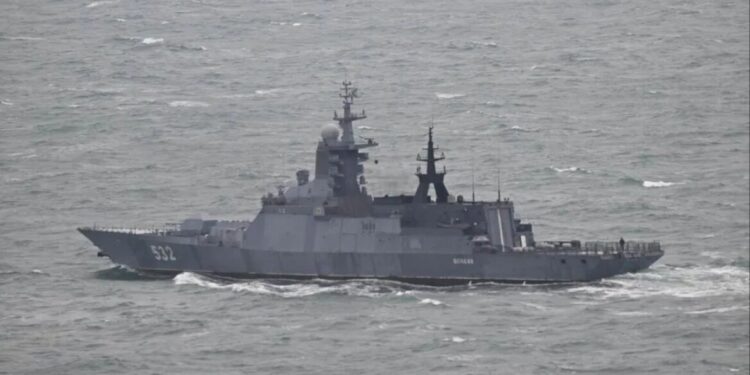 Russische schepen in Engels Kanaal: Britse militairen gemobiliseerd.