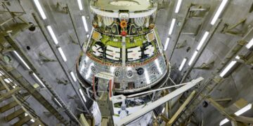 NASA’s mega-raket voor maanmissie kan binnen enkele weken gelanceerd worden.