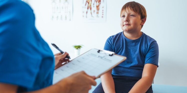 Kinderen kunnen worden gescreend op diabetes in NHS-klinieken: baanbrekende studie