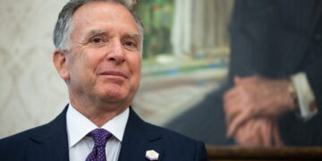 Amerikaanse afgevaardigden leiden gesprekken over alliantie van de wil.