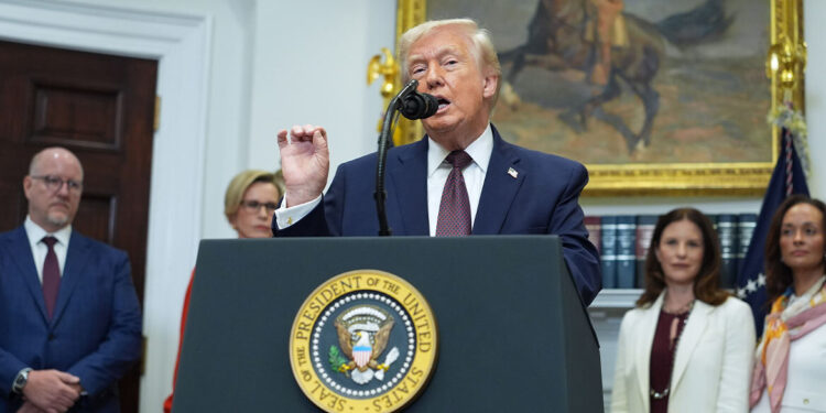 Trump’s tumultueuze jaar als president: een buitengewone persconferentie.