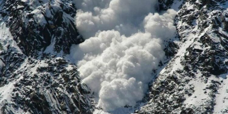 13-jarige skiër vermist na lawine in Oostenrijk