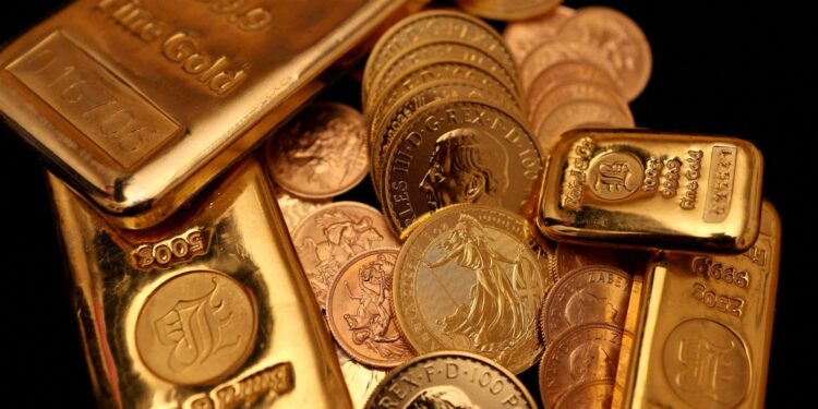 Goud bereikt historisch hoogtepunt van 4.700 dollar per ounce