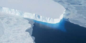 Wetenschappers bouwen megamuur om Apocalypsgletsjer te beschermen