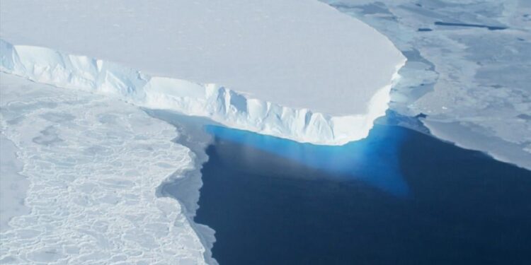 Wetenschappers bouwen megamuur om Apocalypsgletsjer te beschermen