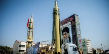 De dreiging van de ‘raketsteden’: Iraniërs houden gesprekken over ballistiek tegen