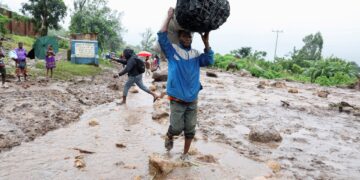 Nepbegrafenis als dekmantel voor houtskoolsmokkel in Malawi
