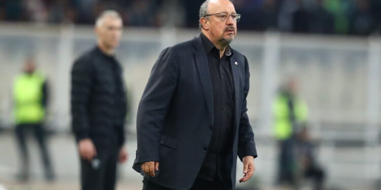 Benitez pleit voor nieuwe aanpak in het kampioenschap