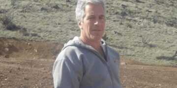 Epstein-slachtoffers ontvangen 35 miljoen dollar compensatie in schikking met nalatenschap