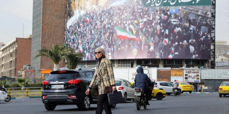 Twee hervormingsgezinden vrij na protesten: Iran.