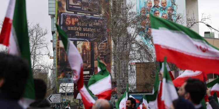 Iran ontkent berichten over dood hoge functionarissen en legerleiders