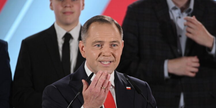 Poolse president pleit voor nucleair arsenaal