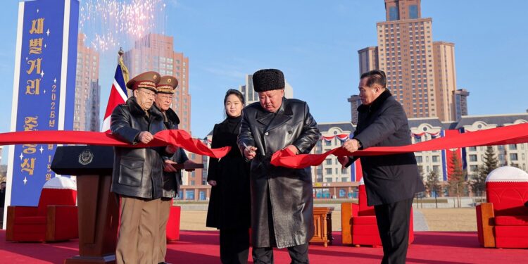 Nieuwe wijk in Pyongyang ter ere van gesneuvelde soldaten in Oekraïne