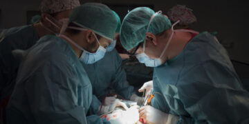Onderzoek naar dood 2-jarige door harttransplantatie in Napels