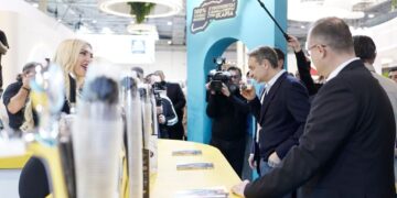 K. Mitsotakis: Optimisme voor toeristenseizoen na bezoek HORECA-tentoonstelling