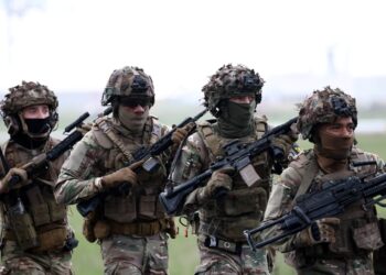 Dronken soldaat overlijdt door ongelukkig hoofdschot in Frankrijk