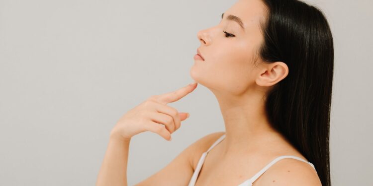 De evolutie van de kin: uniek kenmerk van de mensheid.