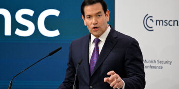 Amerikaanse functionarissen ontmoeten Castro’s kleinzoon