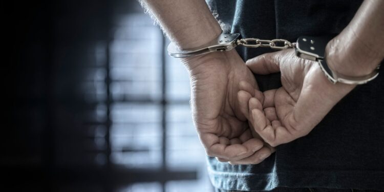 Duizend vermeende pedofielen gearresteerd elke maand