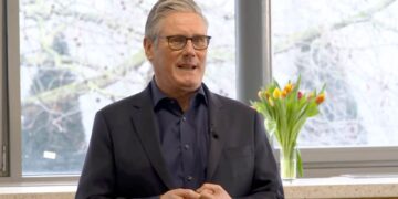 Onderzoek naar Labour-campagnegroep die lobbyisten inhuurt voor journalisten.