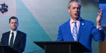 Farage wil hervorming voor de toekomst – kan nieuw team afstand nemen van Tory-verleden?