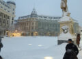 Verkeerschaos in Roemenië door hevige sneeuwval