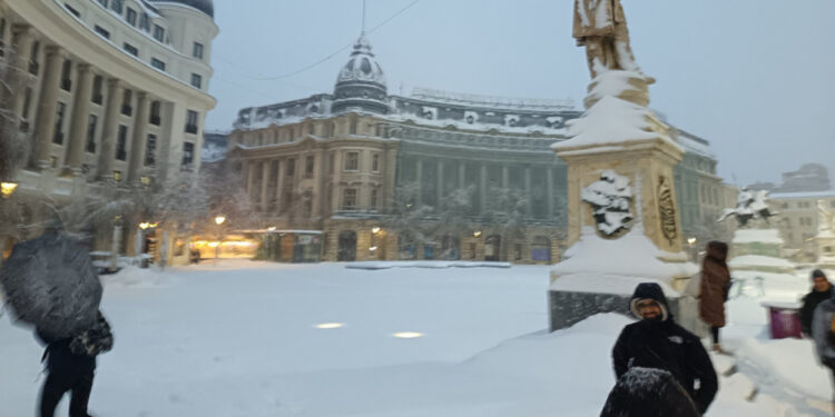 Verkeerschaos in Roemenië door hevige sneeuwval