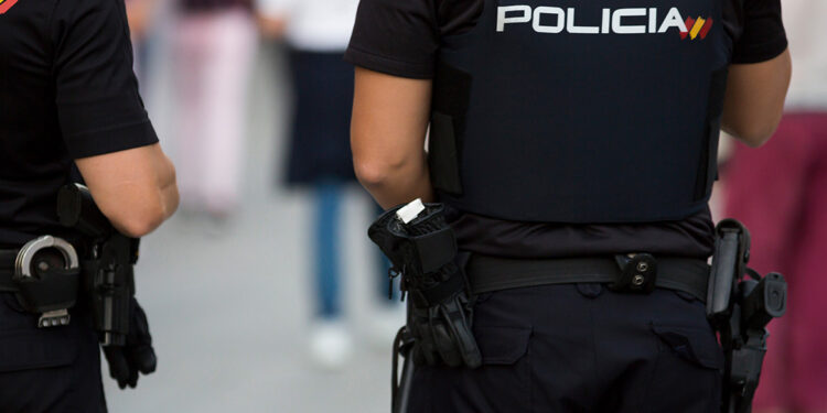 Man overlijdt na politie-taser in Spanje