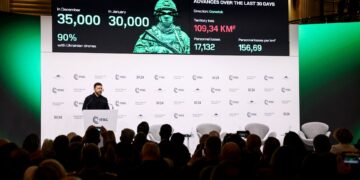 Twee maanden wapenstilstand en dan verkiezingen: Zelenski’s voorstel