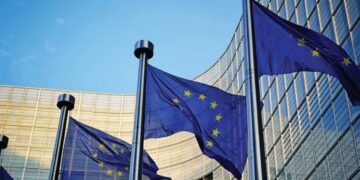 Houthi’s vergroten conflict en instabiliteit in regio, waarschuwt Commissie