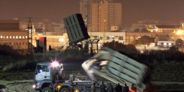 Versterking van Britse defensie in de Golf met extra troepen en luchtafweersystemen