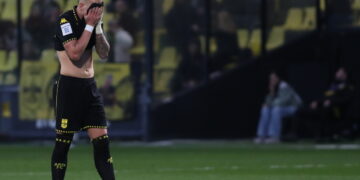 Aris verpest kansen en eindigt doelpuntloos tegen Atromitos in Vikelelidis