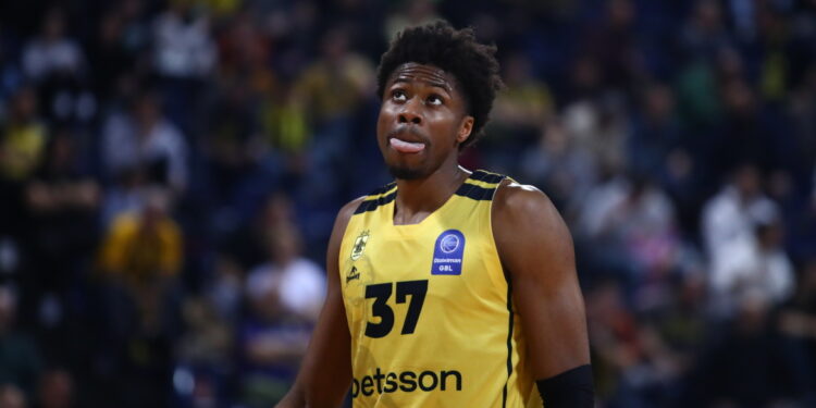 Gelukkig spelen waar ze van je houden: Κώστας Αντετοκούνμπο