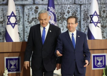 President Israël vraagt Netanyahu om meer informatie voor gratiedossier