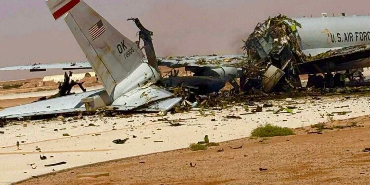 Foto’s onthullen verwoeste Amerikaanse AWACS van 300 miljoen euro