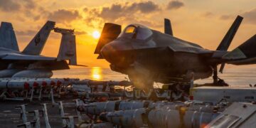 Spanning tussen VS en Iran bereikt kritiek punt – dreiging van grondinterventie en explosie