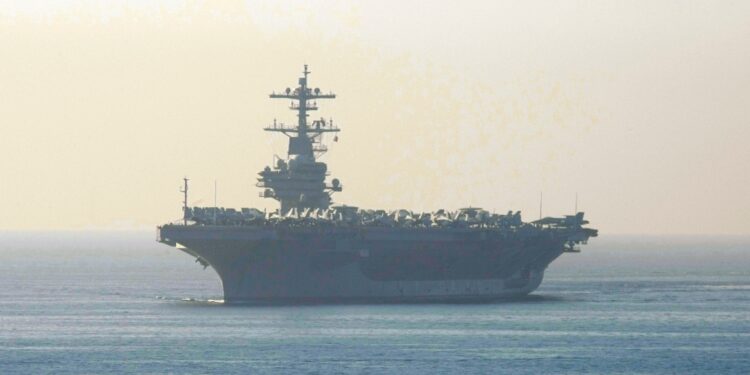 Derde Amerikaans vliegdekschip naar Midden-Oosten gestuurd