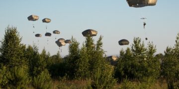 Amerikaanse troepenopbouw in Iran: aantallen en eenheden onthuld.