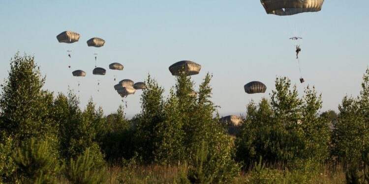 Amerikaanse troepenopbouw in Iran: aantallen en eenheden onthuld.