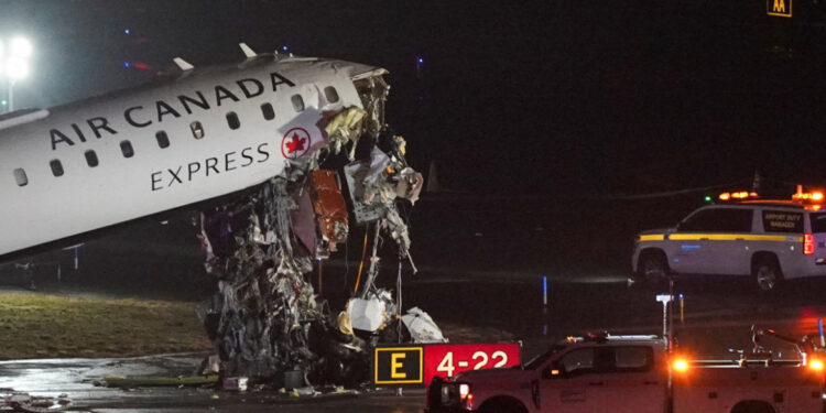 Passagier prijst Air Canada-piloten na botsing met brandweer in New York