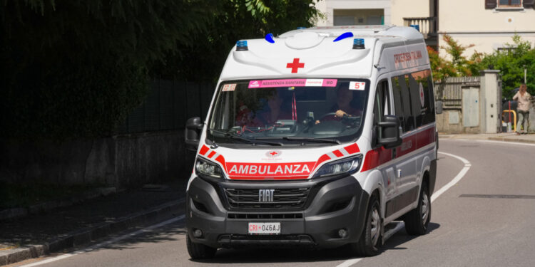 Familie verwoest door frontale botsing tijdens achtervolging in Rome