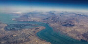 Britse groen licht voor VS-aanvallen op Iraanse posities bij Hormuz