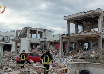 Gebouw ingestort en twee gewonden door gasexplosie in Rome