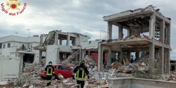 Gebouw ingestort en twee gewonden door gasexplosie in Rome