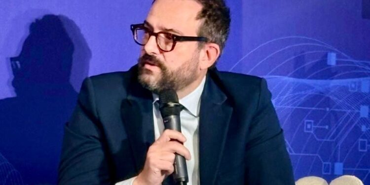 Bureaucratie remt innovatie in Griekse defensie-industrie