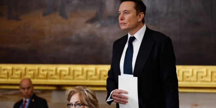 Elon Musk beticht van aandelendaling Twitter tijdens overnameperiode