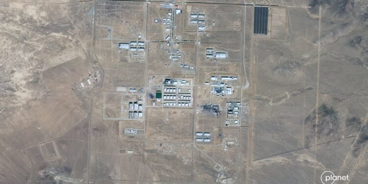 Israël richt zich op ondergrondse raketfaciliteiten van Iran in tweede fase oorlog.