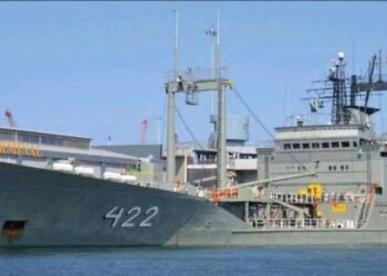 Sri Lankaanse autoriteiten verwijderen bemanning Iraans oorlogsschip