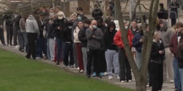 Meningitisepidemie in Groot-Brittannië: doden, tientallen gevallen en massale antibiotica-toediening